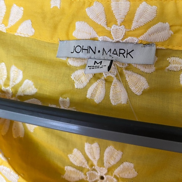 JOHN MARK Floral Embroidered 3/4 Puff Sleeve Ruffle Scalloped Hem Top Size M - Picture 5 of 8